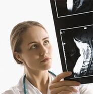 Le diagnostic de l'ostéochondrose est spécifié à l'aide d'un examen X-Ray